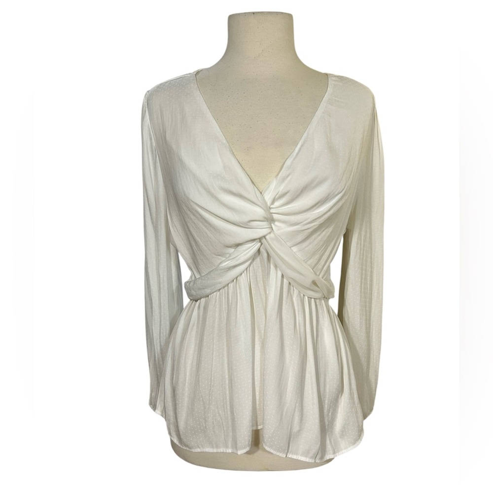 Anthropologie Pleione Twist Front Satin White  Blouse Top M Wuthering Heights ￼